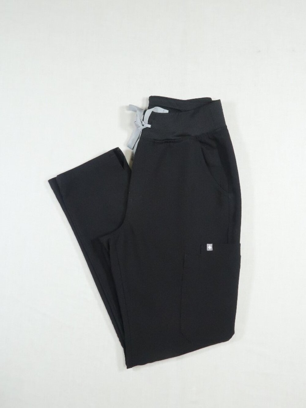 FIGS Cairo Cargo Scrub Pants Black Women’s Small